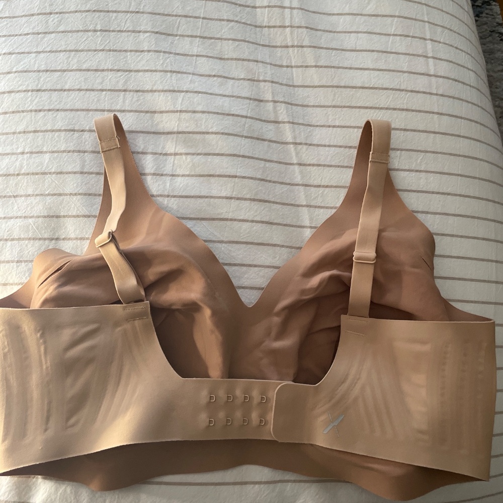 Knix Wire Free Bra - Picture 2 of 4